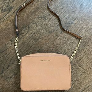 Michael Kors Jet SetLarge East West Crossbody Bag